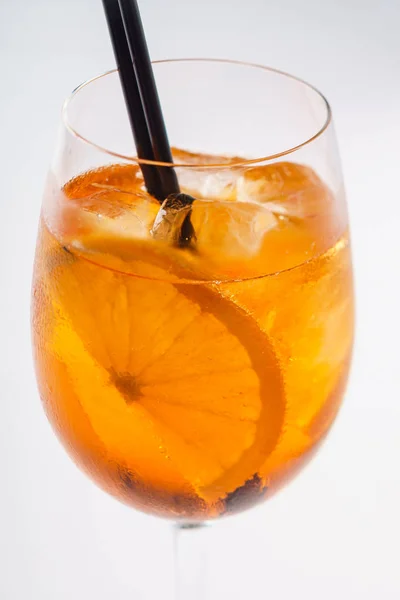 Sommercocktail im Glas — Stockfoto