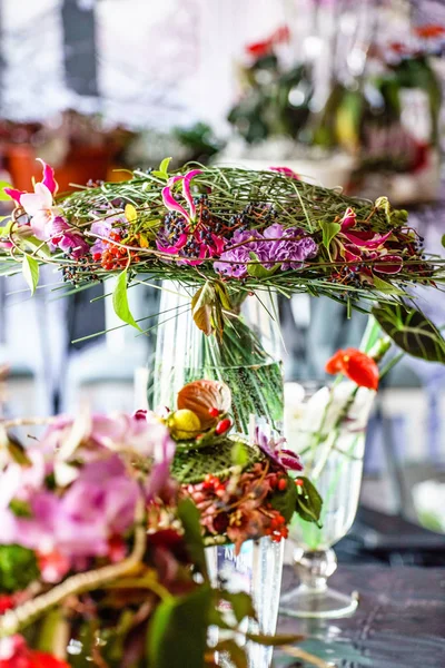  ile parlak çiçek buketleri 