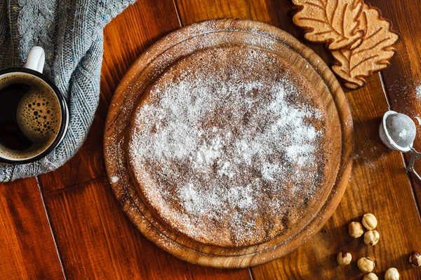  pastanın üzerine ahşap tablo 