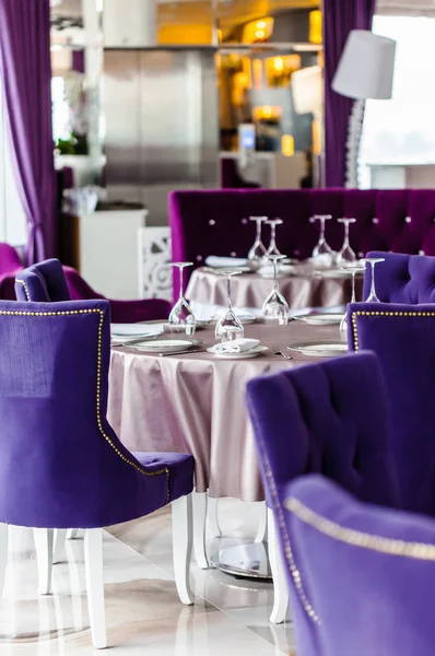 Yemek için masa hazır.