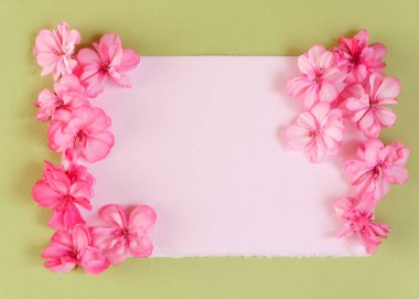 güzel çiçek dekorasyonu