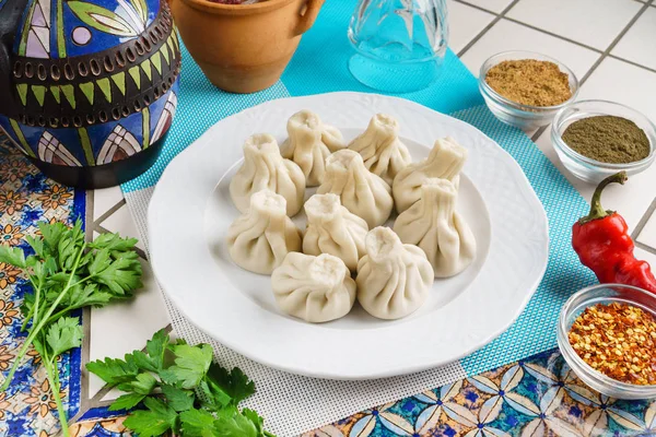 Gürcü hamur tatlısı khinkali