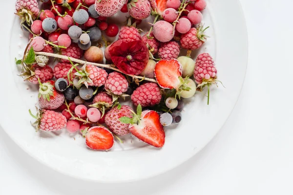 lezzetli dondurulmuş meyveler