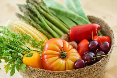 Sepette taze sebzeler