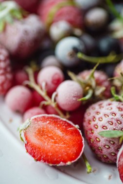 lezzetli dondurulmuş meyveler