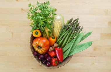 Sepette taze sebzeler