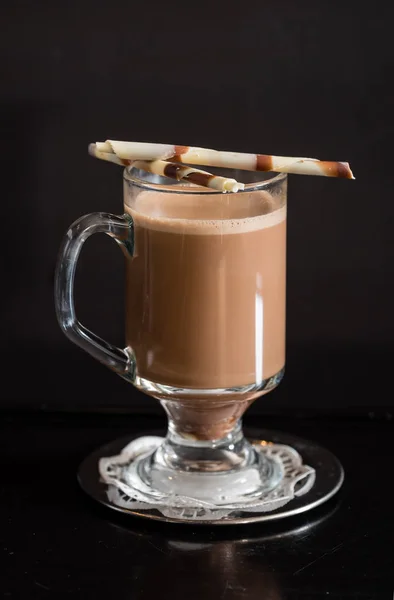 Cacao drank in glas — Stockfoto