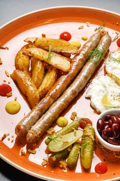 Lezzetli İngiliz kahvaltısı