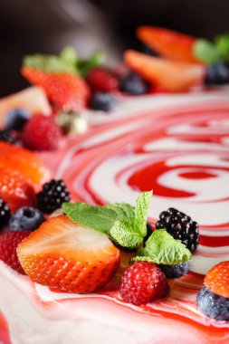 Lezzetli Yılbaşı pastası