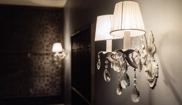 Lampade da parete in hotel — Foto Stock