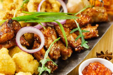 bira için lezzetli meze