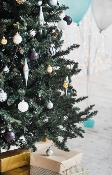 Vánoční strom. Dekor — Stock fotografie