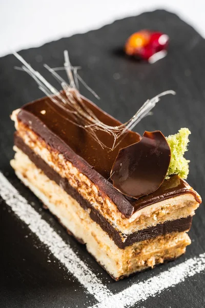 lezzetli opera pasta