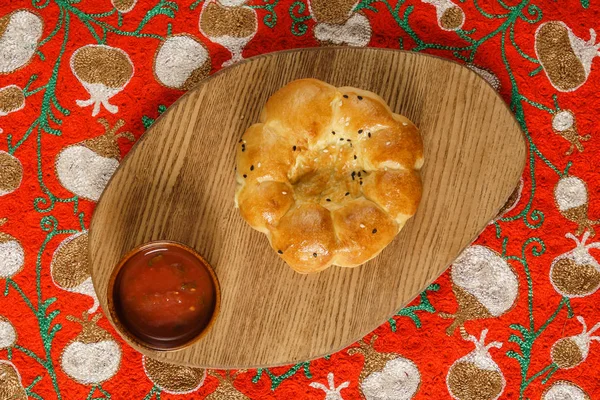 Čerstvý chléb Uzbečtina — Stock fotografie