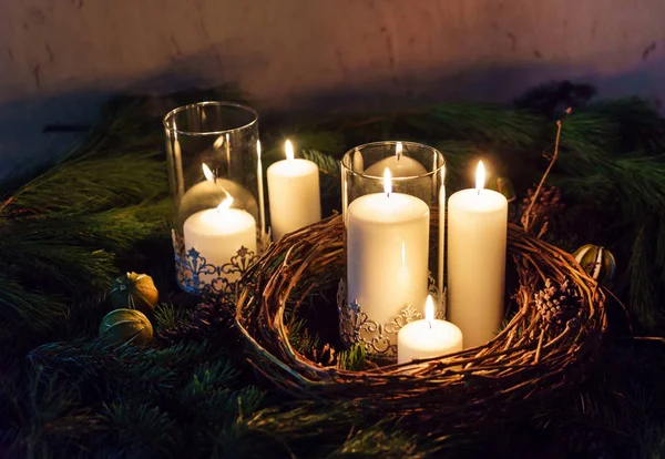 Candles on the Christmas table — Stock Photo, Image