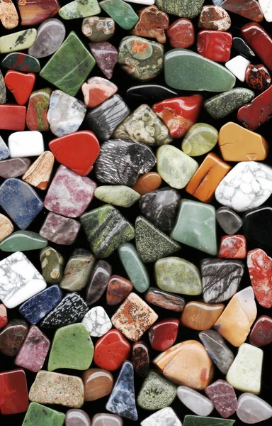 Piedras minerales naturales pulidas —  Fotos de Stock