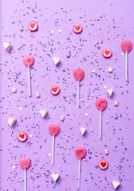 Renkli şekerler ve tatlılar