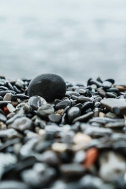 çakıl plaj yaz, yakın çekim