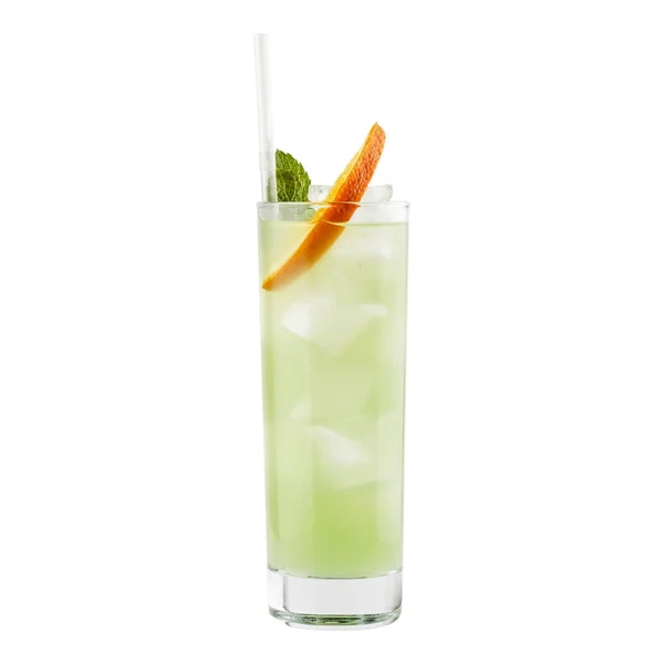 Cocktail Fresco Sullo Sfondo Bianco Vicino — Foto Stock