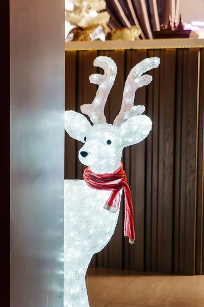 素敵なクリスマス光の鹿は クローズ アップ — ストック写真