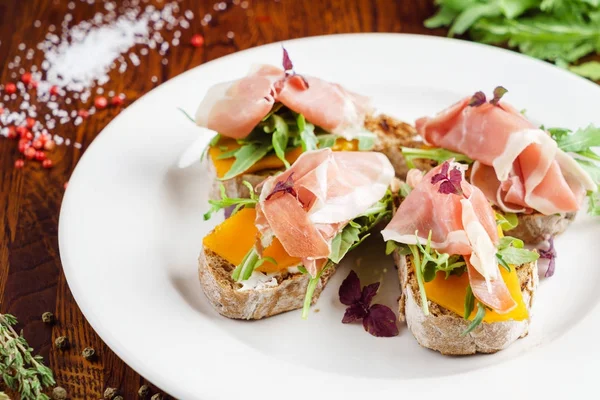 Jamon, taze sandviç yakın çekim