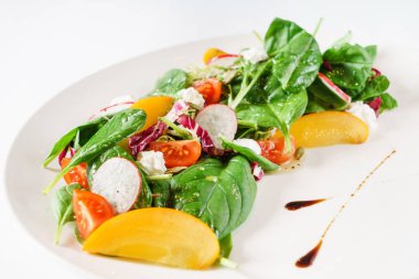 Trabzon hurması, taze salata yakın çekim