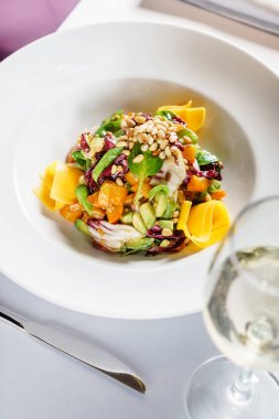 taze mango salatası. Yakın çekim