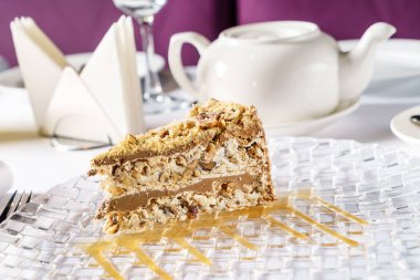 restoranda, karamelli pasta yakın çekim