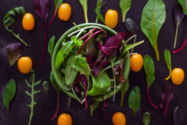 salata yaprakları bebeğim, kapat