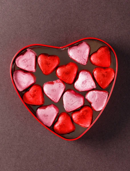 Καρδιά Κουτί Γλυκά Κοντινό Πλάνο — Φωτογραφία Αρχείου