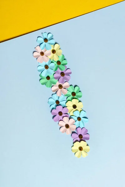 Parlak Renkli Kağıt Çiçekler Arka Plan — Stok fotoğraf