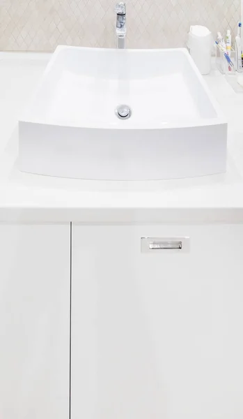 Quarto Banho Branco Interior — Fotografia de Stock