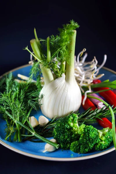 Verduras Frescas Plato Primer Plano —  Fotos de Stock