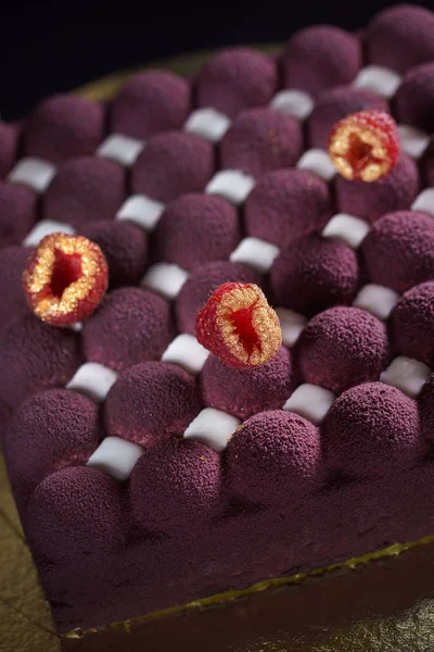 Creatieve Cake Met Vruchten Bessen Close — Stockfoto