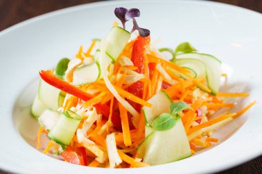 sebze salatası, yakın