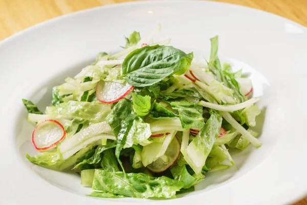 Detox Spring Salad Close — Stock Photo, Image