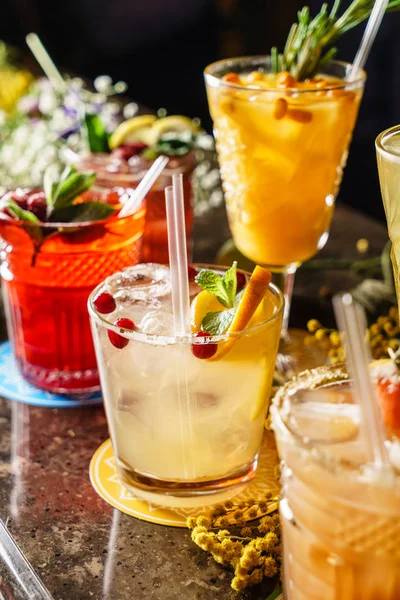Delicious Cocktails Bar Close — Stock Photo, Image