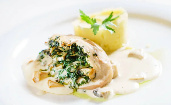 Stuffed Chicken Mashed Potato Close — Stock Photo, Image