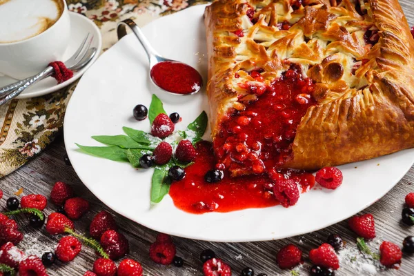 Torta Bacche Fresche Vicino — Foto Stock