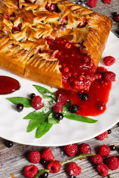 Fresh Berry Pie Close — Stock Photo, Image