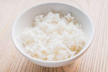  Yasemin pilavı beyaz kasede, yaklaşın.