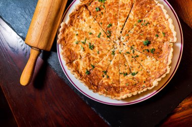 İspanyol turtası, kapat.