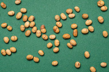 kavrulmuş soya fasulyesi, üst görünümü