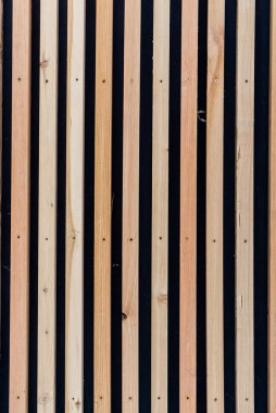 Tahta kalaslar, yaklaşın.