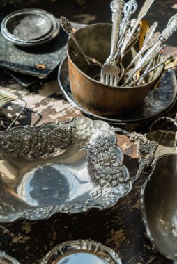 Vintage çatallarla kaşıklar, kapat