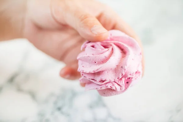 Hermoso Postre Delicioso Zephyr Forma Flores Rosas — Foto de Stock