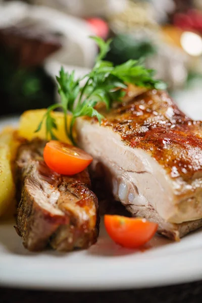 Costillas Con Patatas Primer Plano — Foto de Stock