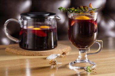 mulled şarap, yakın