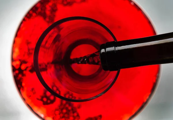 Red Wine Pouring Decanter — Stock Photo, Image