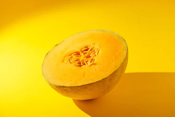 Cantaloupe Yellow Background — Stock Photo, Image